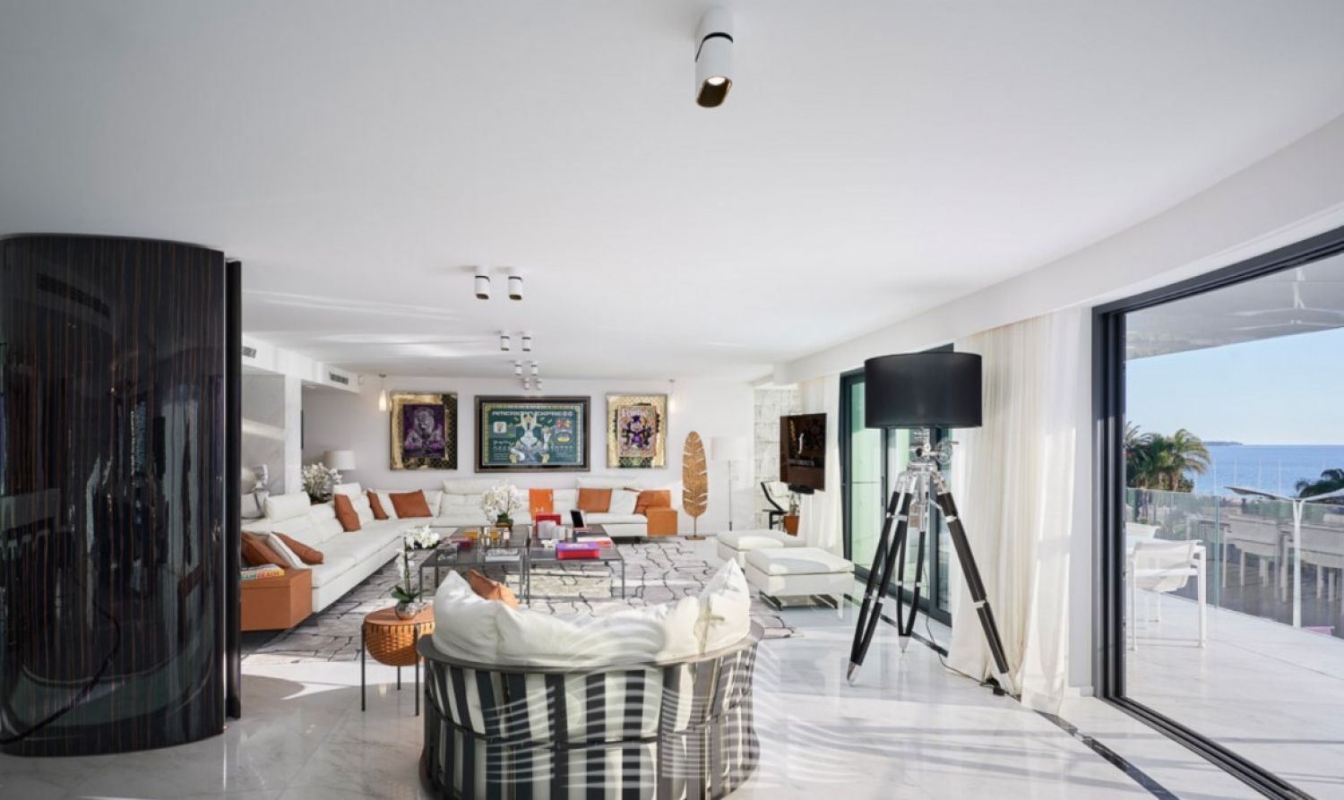 Luxury 6-Bedroom Cannes Apartment – Sea View, Events up to 80 Guests
