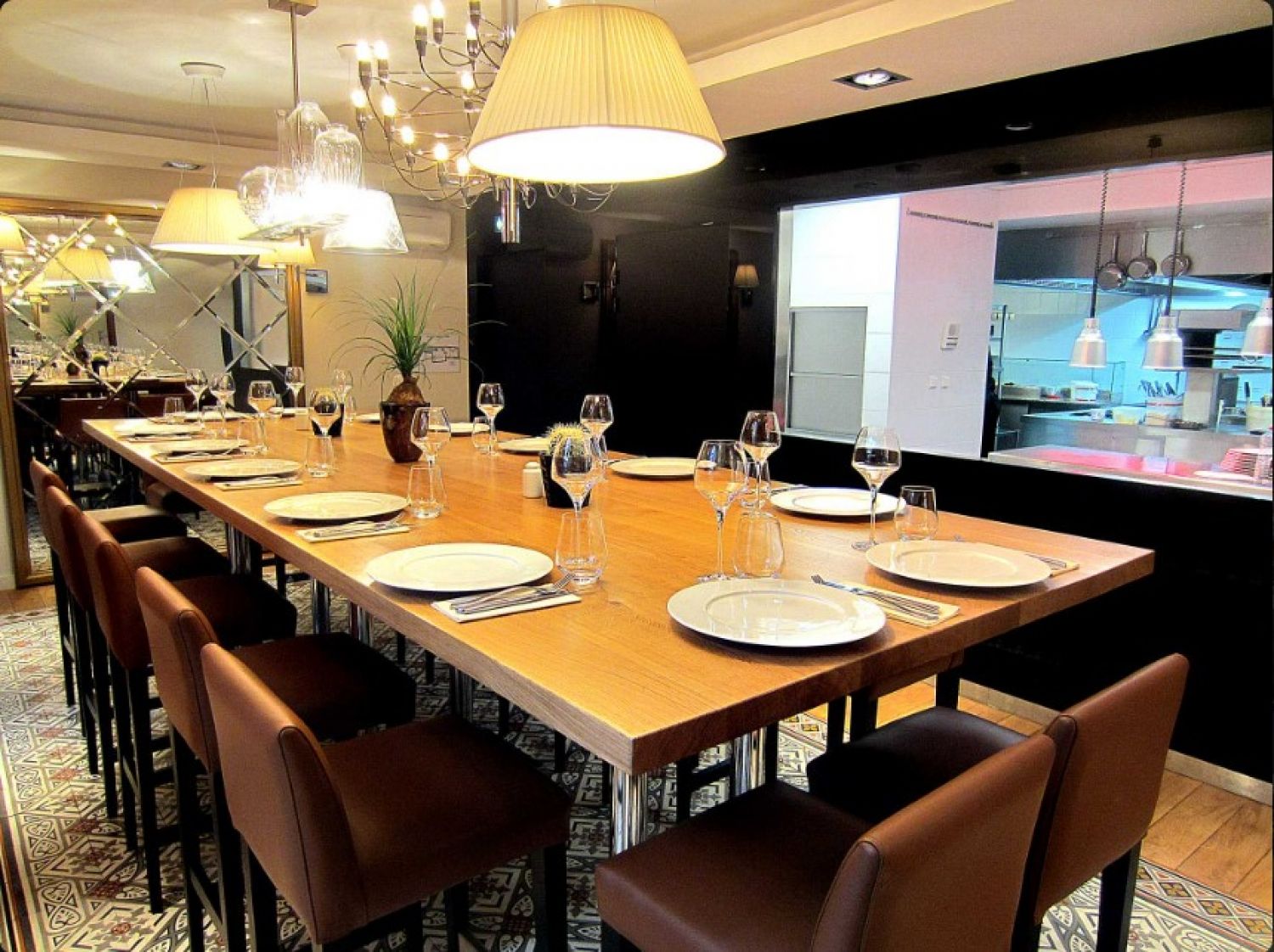 Salle déco italienne sur deux niveaux 