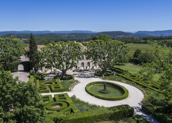 Wine Chateau Cru Classé with conference room