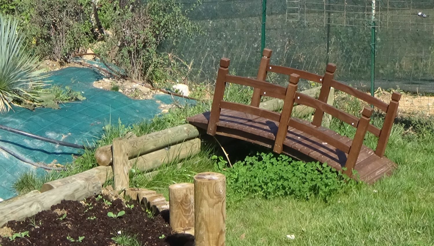 Party area with garden