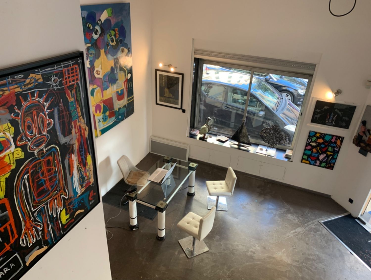 Art gallery 200 m²