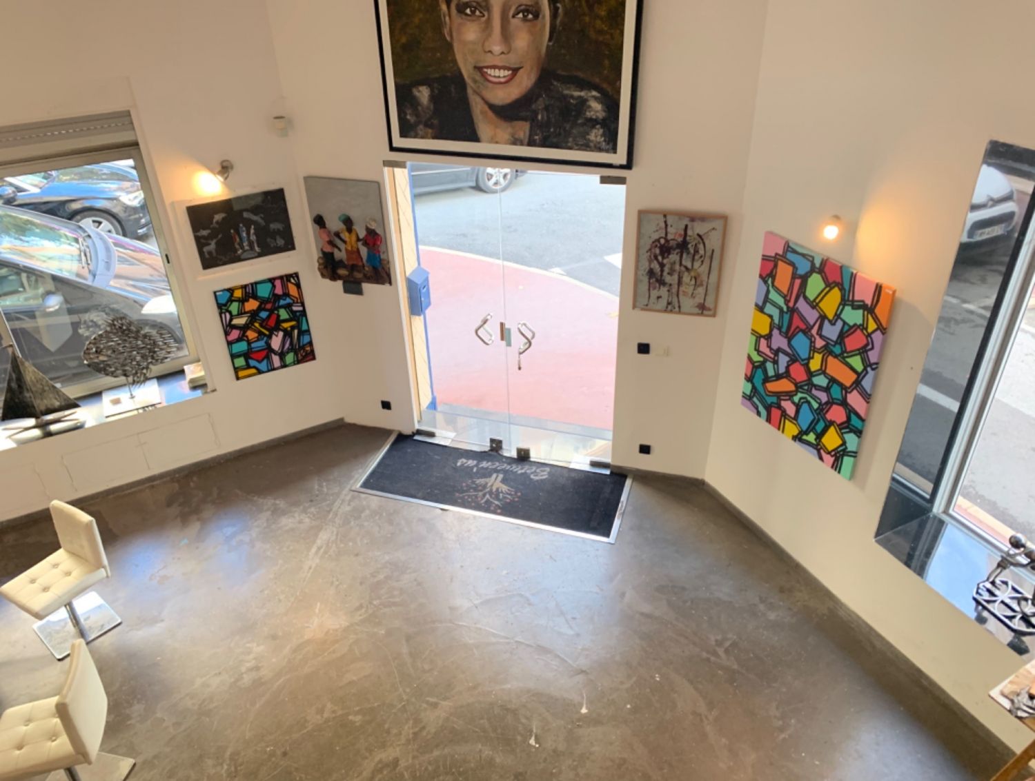 Art gallery 200 m²