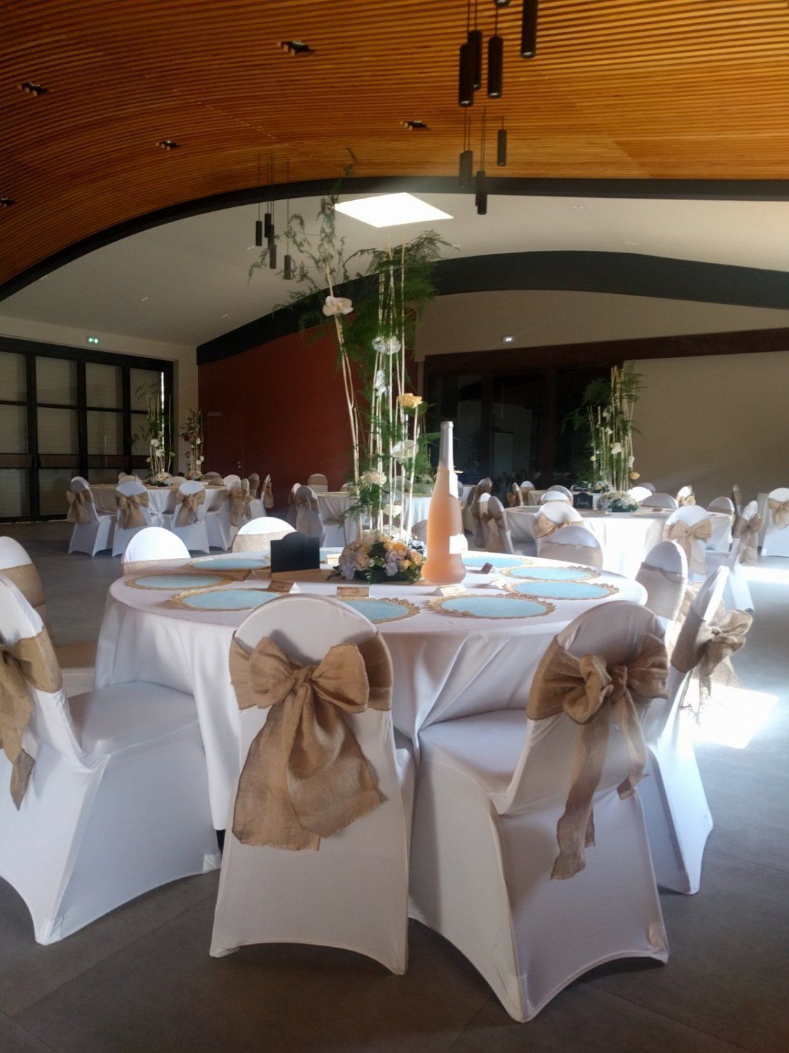 Salle de récolte pour un grand événement combiné à une visite guidée de l'art