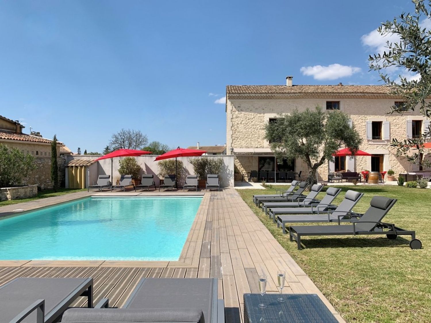 Le Mas - Luxurious Provençal farmhouse with swimming pool
