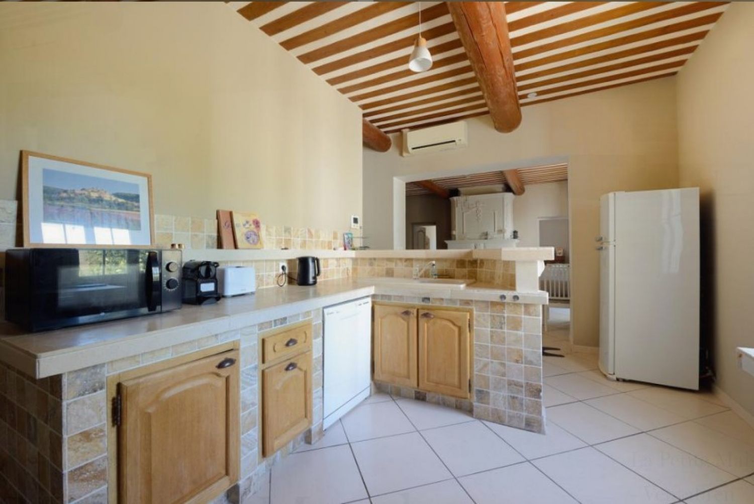 Private estate 15 minutes from Aix en Provence