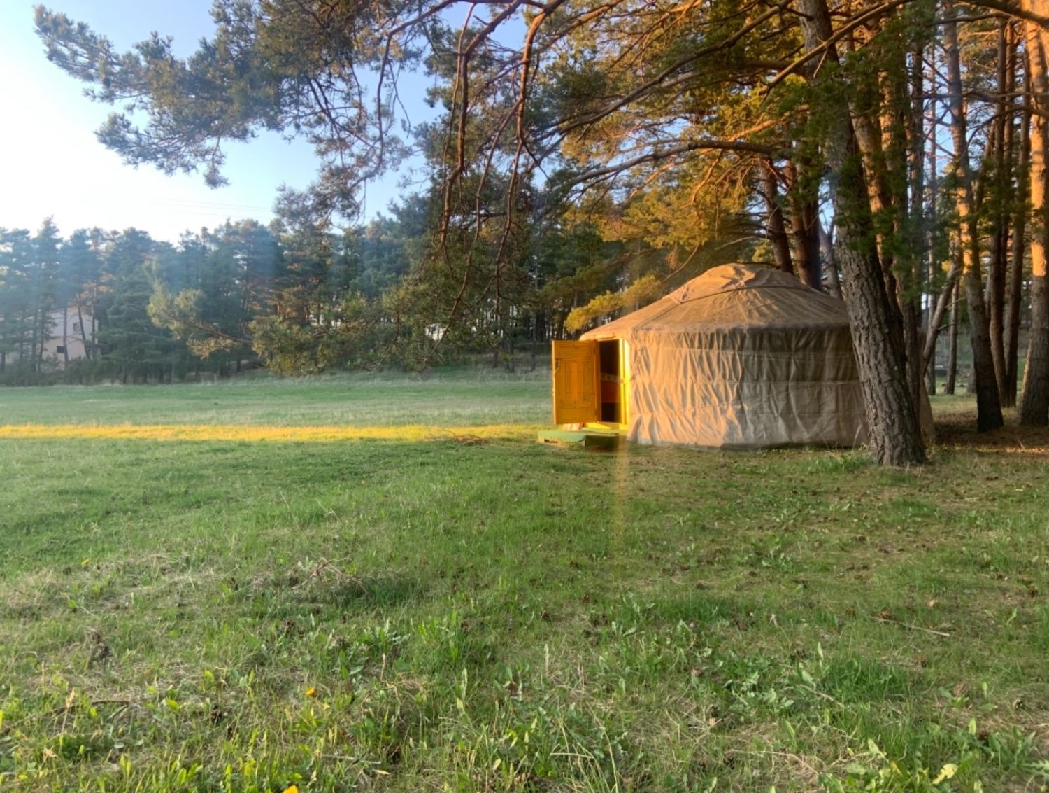 Chalet and yurt nature area