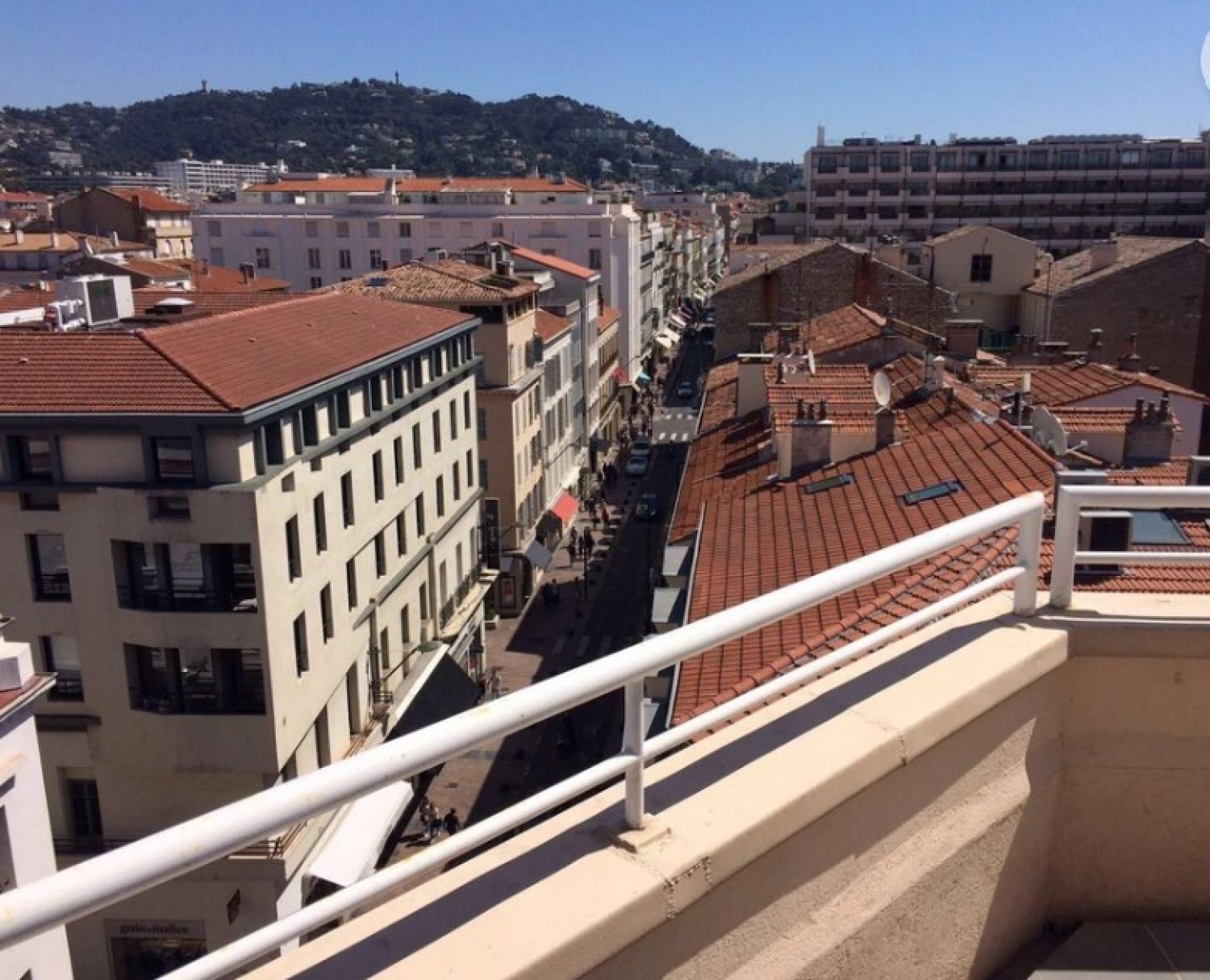 Modern Cannes Penthouse Near Croisette – City View, Events up to 25