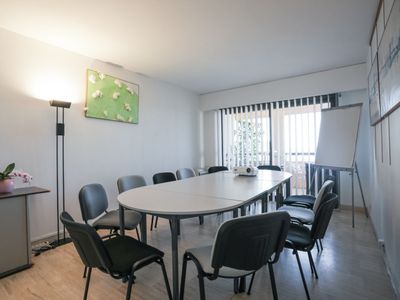 Sea-View Meeting Room Cannes – Terrace, Events up to 20 Guests
