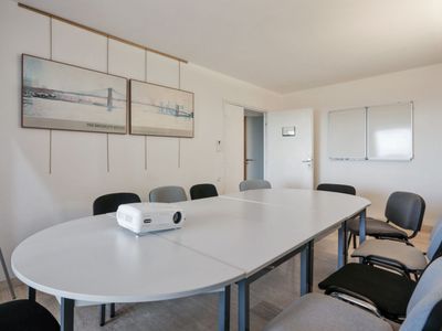 Sea-View Meeting Room Cannes – Terrace, Events up to 20 Guests
