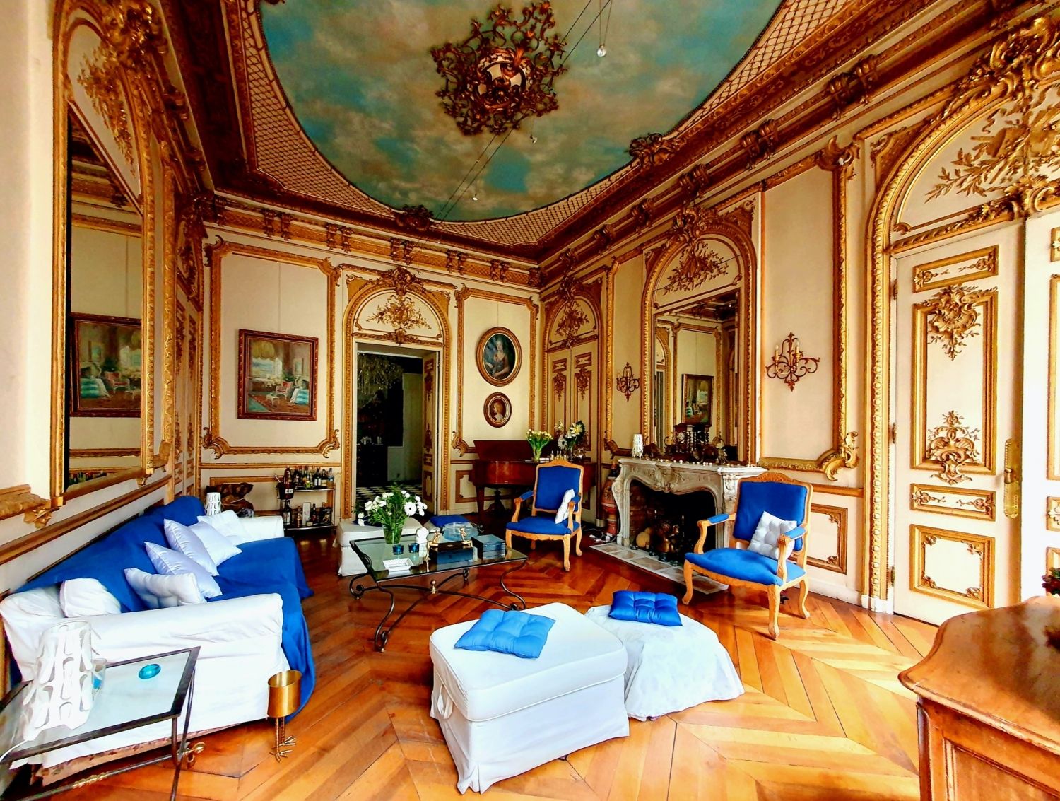 Historic apartment 18th century