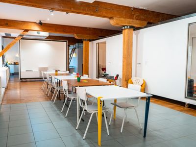 Atelier divisible en deux salles