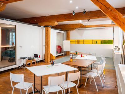 Atelier divisible en deux salles