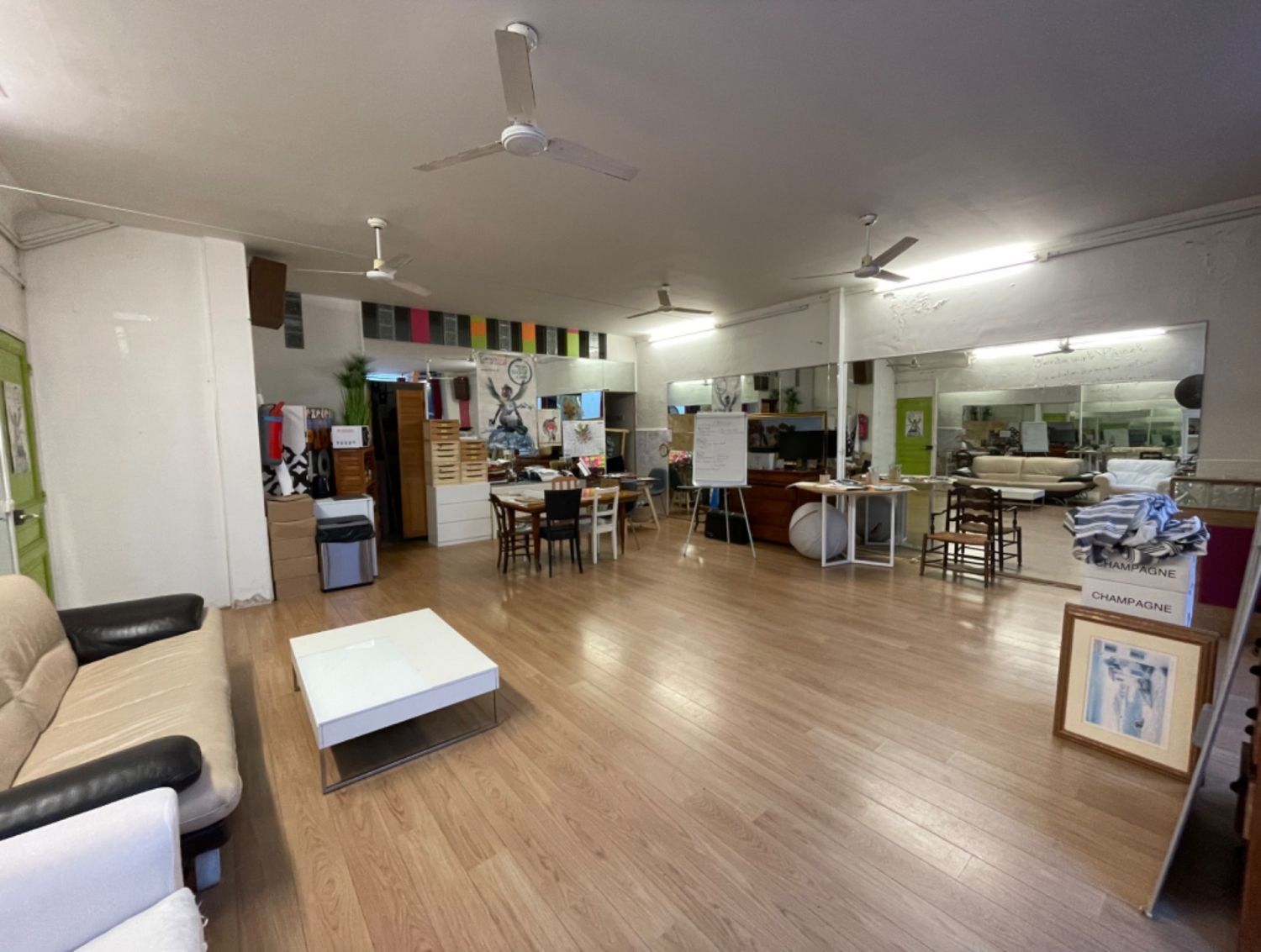Versatile Meeting or Yoga Studio Cannes – 50m², Up to 50 Guests