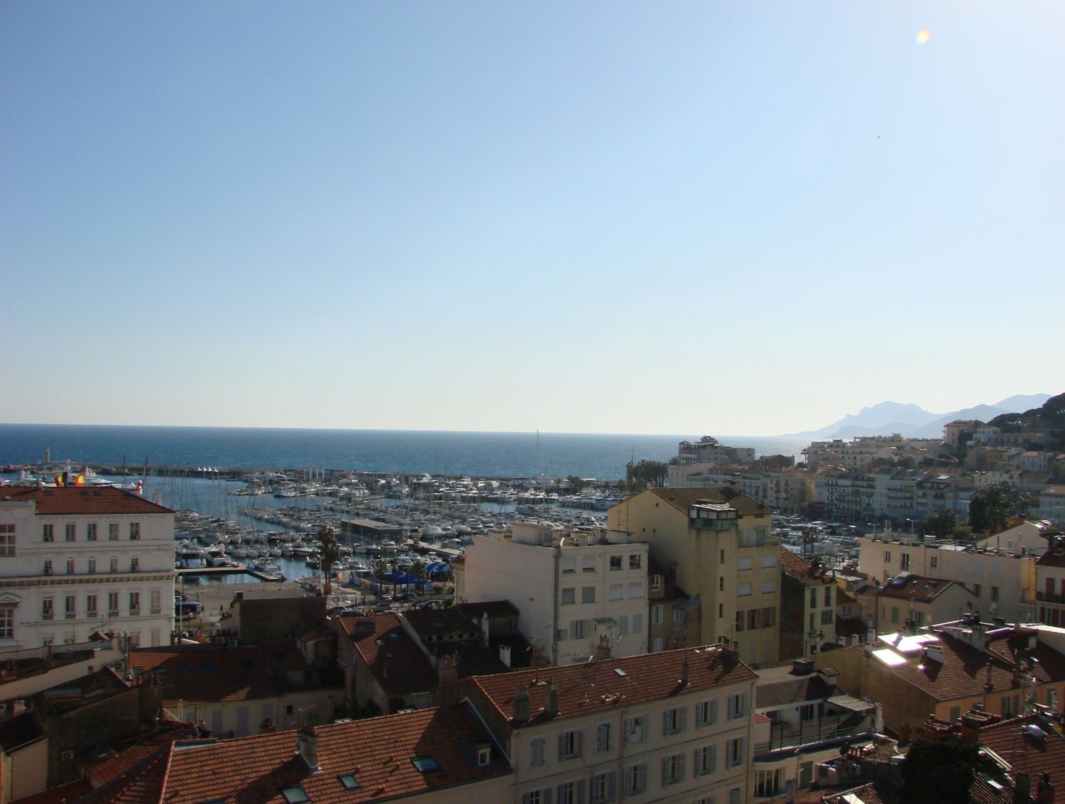 Seaview Rooftop Apartment Cannes – 2 Terraces, Events up to 50 Guests
