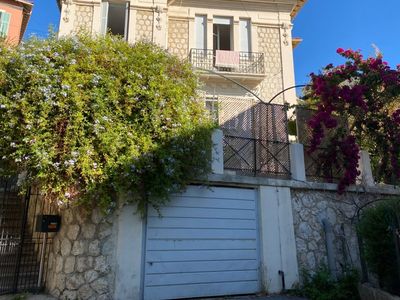 Maison de ville au calme avec piscine 