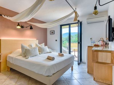 Maison d'hôtes provençale ancienne bergerie 