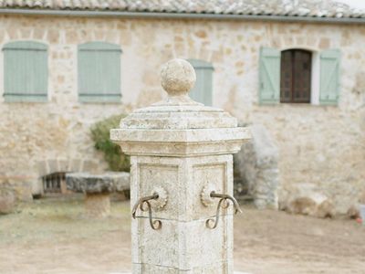 Estate Old 17th century oil mill in Provence