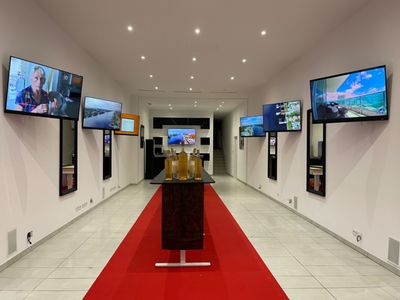 Event Space Next to Palais des Festivals – 140m², Up to 90 Guests