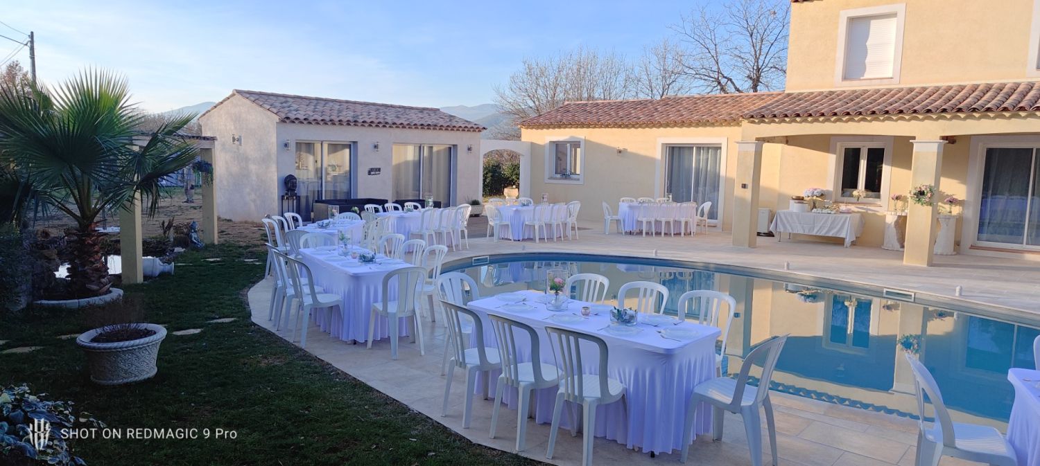 Garden Venue with Pool and Terrace for Events up to 50 Guests