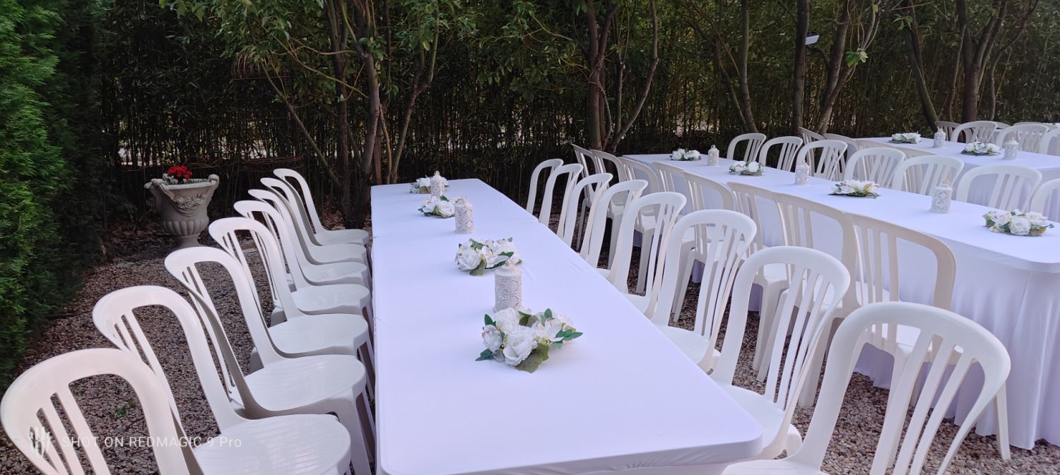 Garden Venue with Pool and Terrace for Events up to 50 Guests