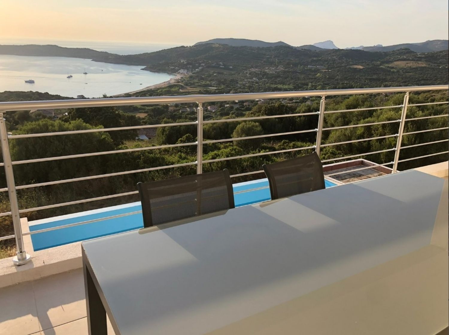 350 m² house with swimming pool and exceptional view