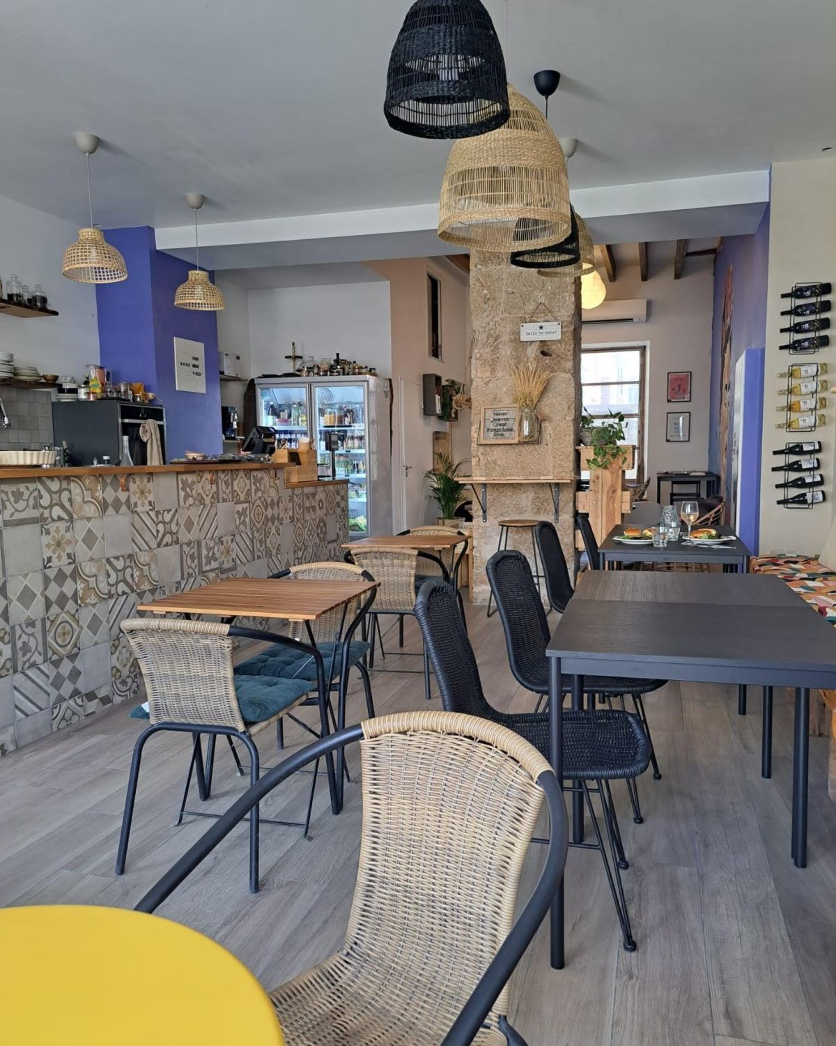 Restaurant area
