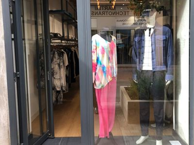 Boutique Event Space Cannes – 200m from Palais, 45m² for Pop-Ups