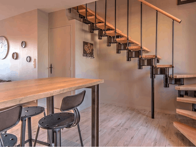 Cannes 2-Bedroom Apartment – 5 Min from Palais, Events up to 15