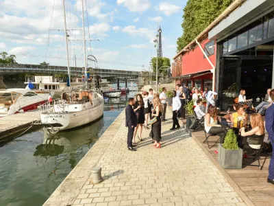 Loft on the quay of the Seine