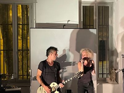 Classic and chic room