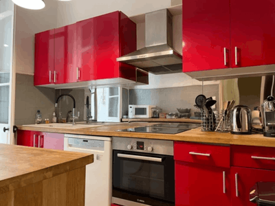 Central Cannes 3-Bedroom Apartment – 5 Min from Palais, Events up to 20
