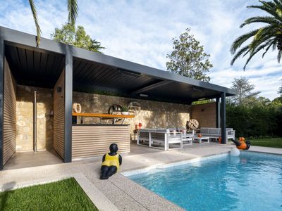 Villa luxueuse et lumineuse en pierres 360 m² 