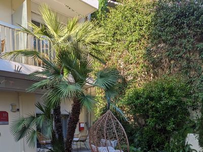 Lush Garden Venue for Events in Cannes