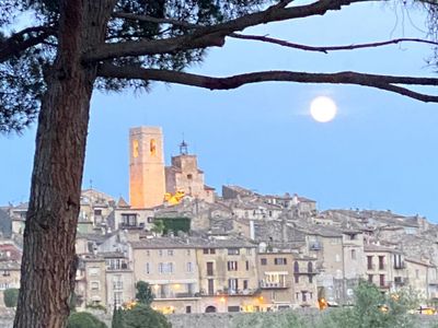 Large Villa with Pool and Sea Views