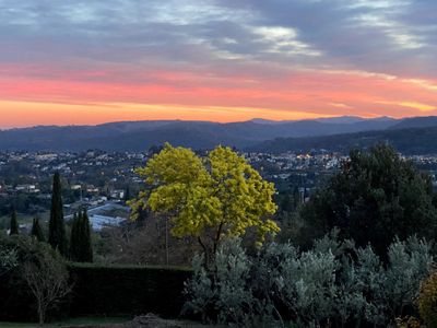 Large Villa with Pool and Sea Views