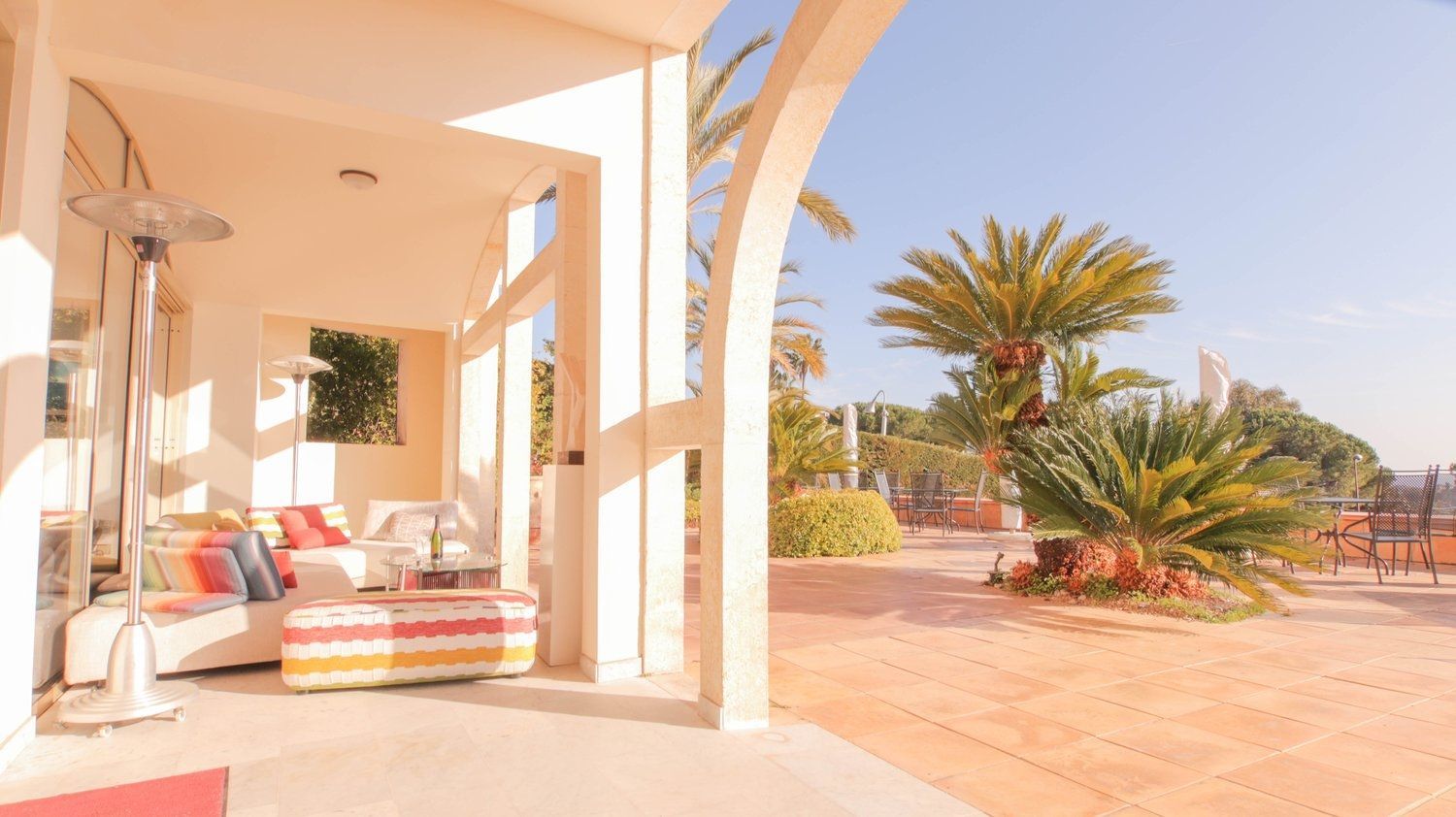 Luxury Villa in St Paul de Vence with Sea Views & Pool
