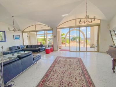 Luxury Villa in St Paul de Vence with Sea Views & Pool