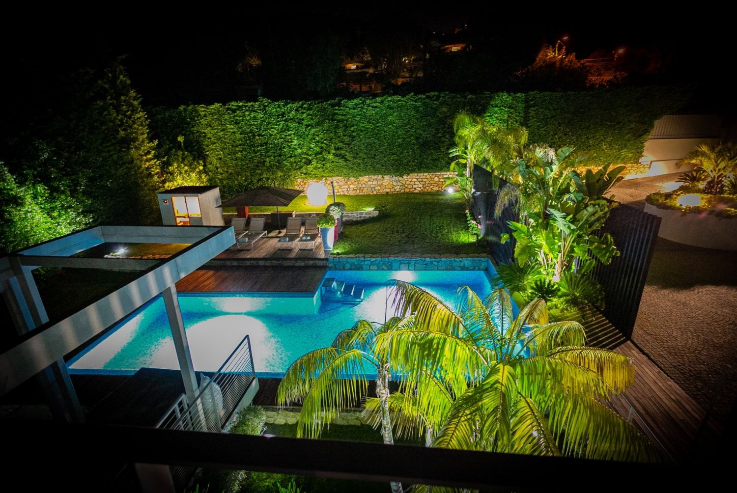 Californian villa with panoramic view of Cap d'Antibes