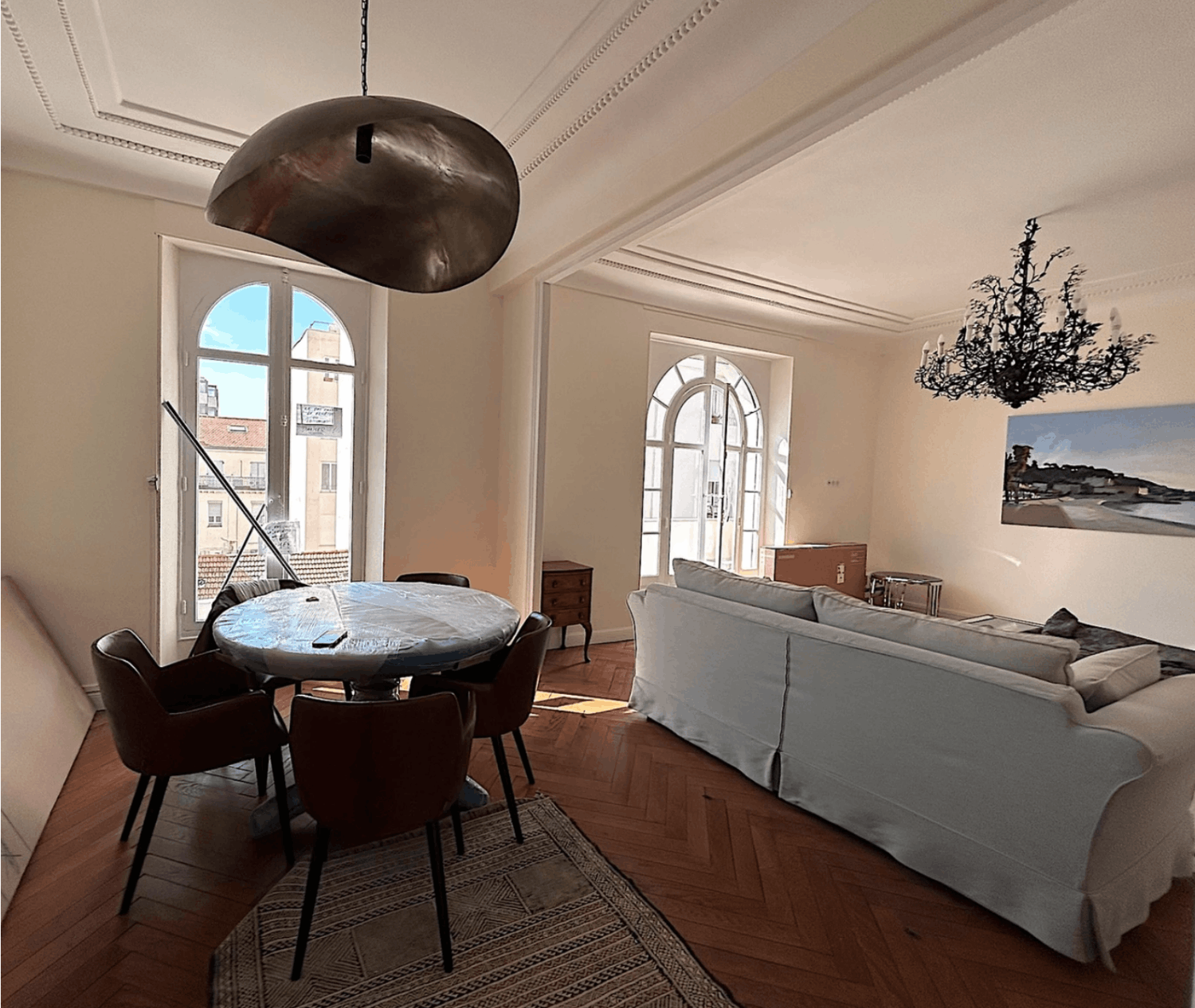 Cannes 3-Bedroom Apartment – Elegant, Central, Events up to 10 Guests