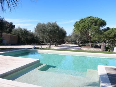 150 m² terrace with large swimming pool