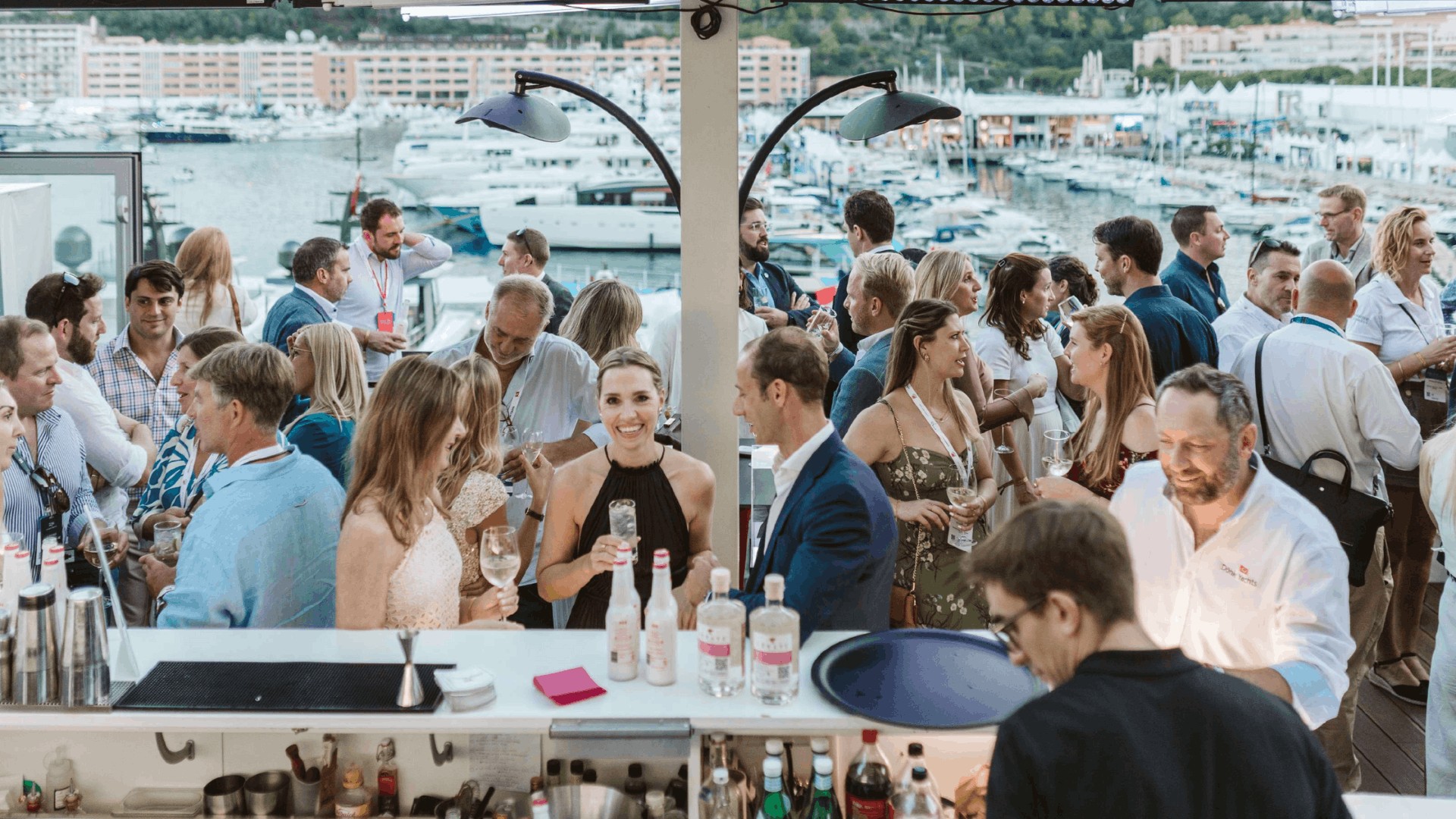 Cocktail Perfume Bar: A Sensory Experience in Monaco