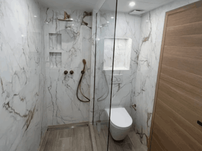 Cannes 3-Bedroom Apartment with Terrace – 110m² for Events up to 20