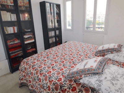 Cannes 3-Bedroom Apartment – 12 Min from Palais, Sleeps 6