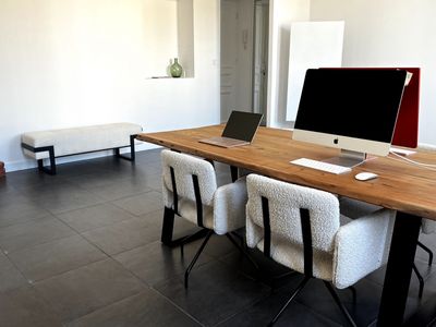 Loft créatif de 100 m² à Cannes – Pour ateliers, réunions et productions