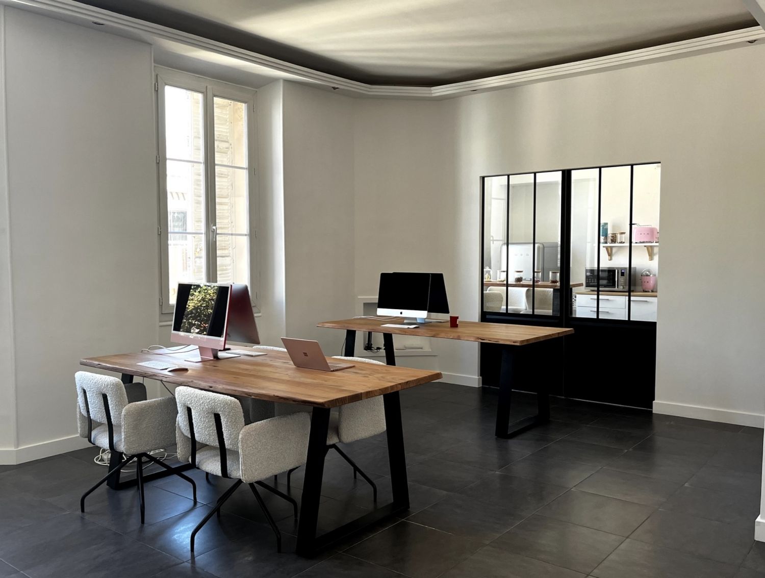 Creative Loft Space in Cannes – 100m² for Shoots & Events