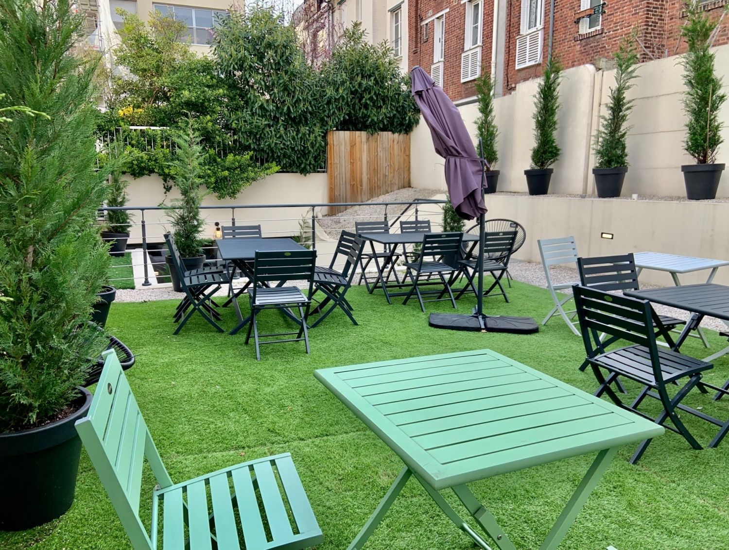 Seminar space with large private garden