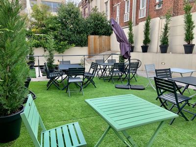 Espace de séminaires avec grand jardin privatif