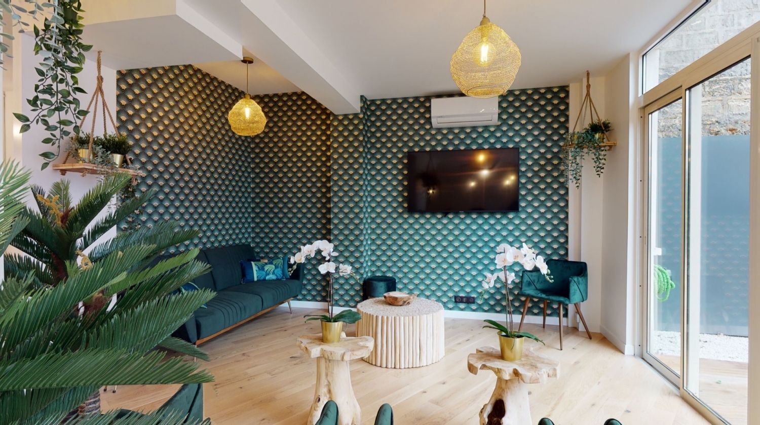 Seminar space 180 m² with terrace 200 m²