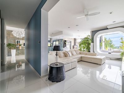 Prestigious villa 550 m² with terrace 260 m² maritime horizon view