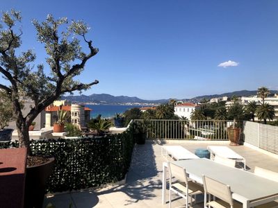 Seaside Rooftop Venue Cannes – 60 Guests Near Palais